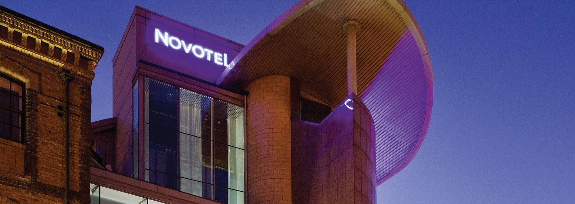 Novotel Canol Caerdydd